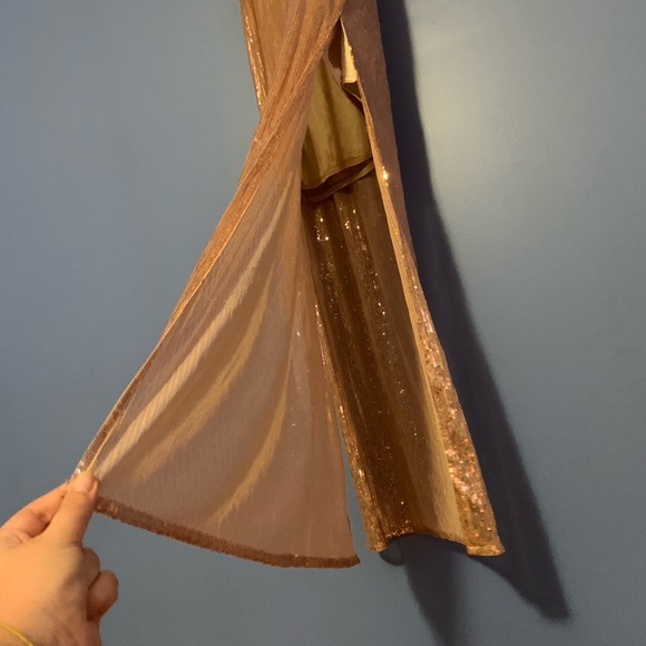 H&M rose gold sequin gown size 12 NWOT - Picture 8 of 8